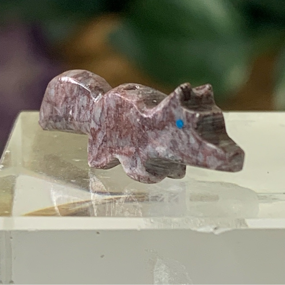 Native American Style Zuni Fox Wolf Fetish Bead Hand Carved Stone Animal Drilled